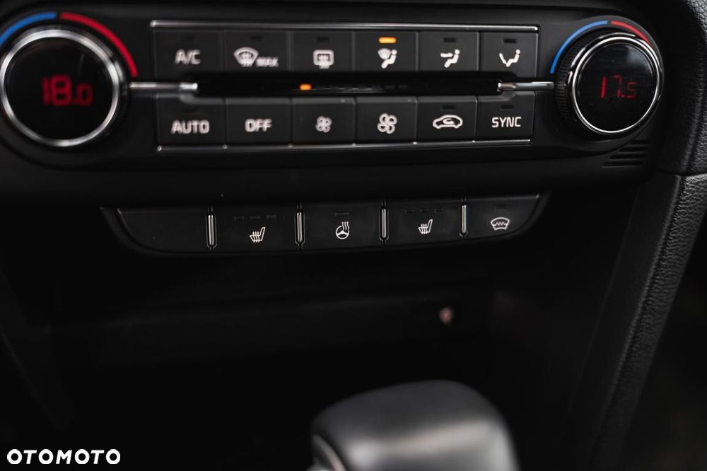 Kia ProCeed - 21