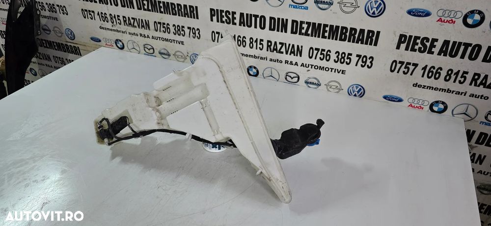 Bidonas Vas Lichid Parbriz Stropgel Audi A6 4K C8 A7 Complet Cod 4K0955451D - 3