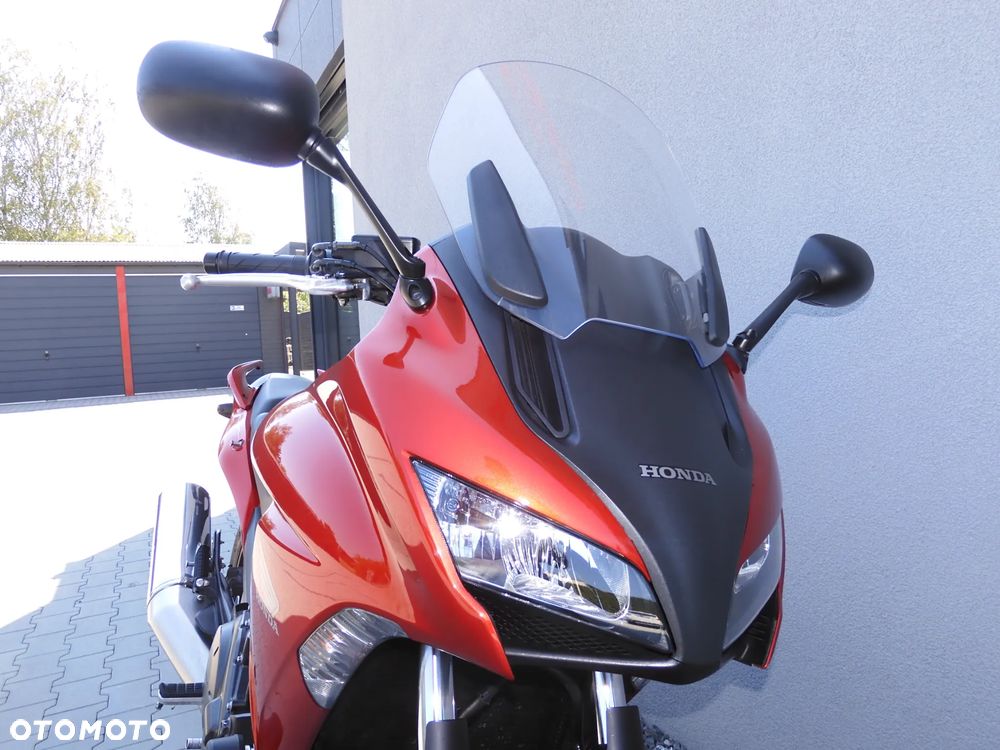 Honda CBF - 4