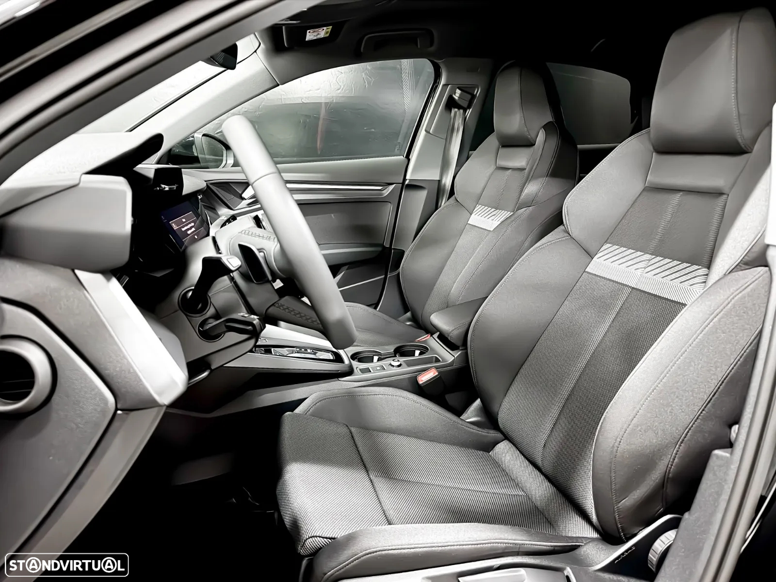 Audi A3 Limousine 30 TFSI Advanced S tronic - 19