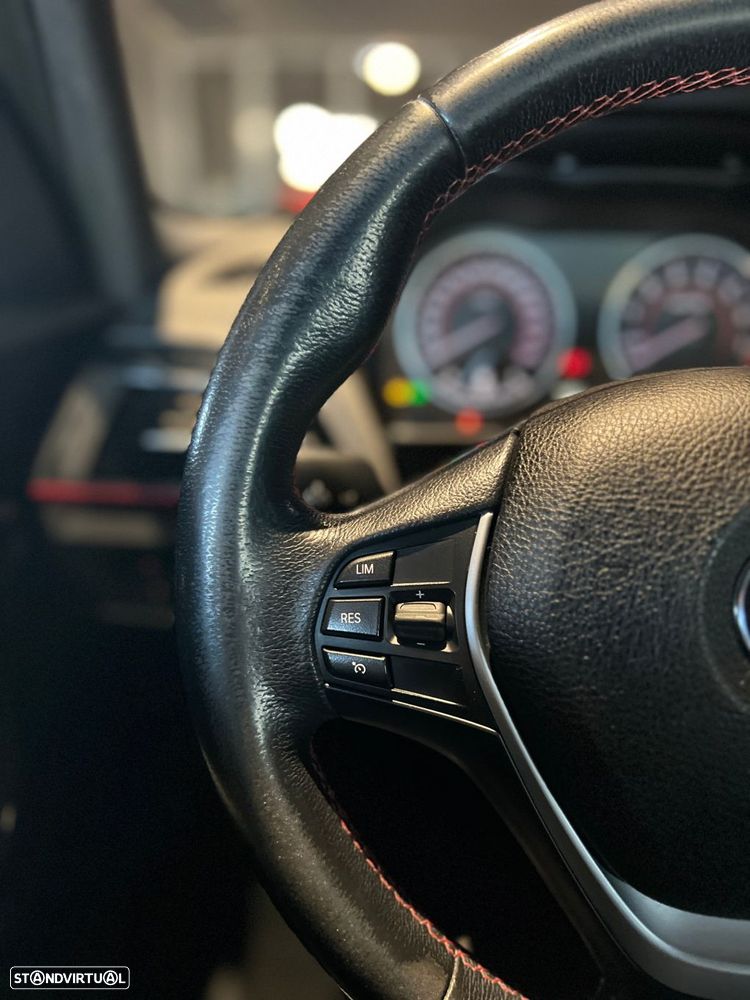 BMW 118 i Line Sport Auto - 22