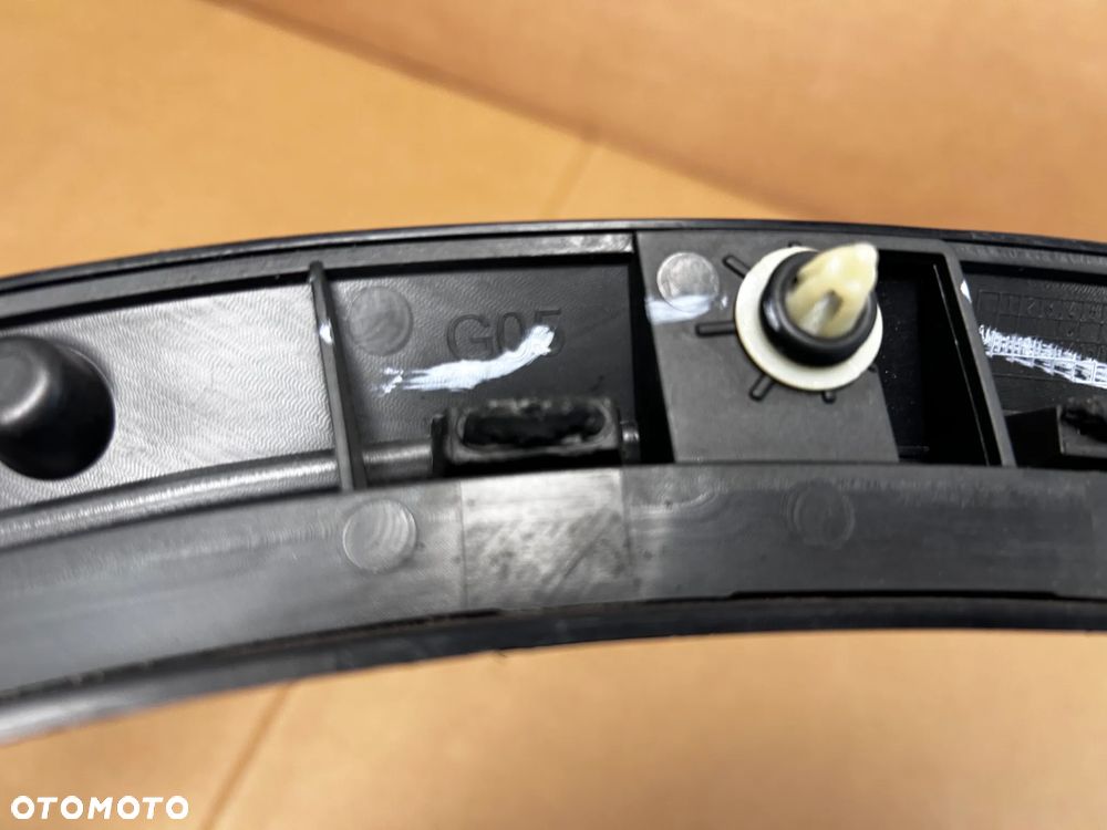 BMW X5 G05 LISTWA NAKŁADKA NA BŁOTNIK LEWA ZWYKŁA BASIS PRZÓD 105034-20 7440918 - 9