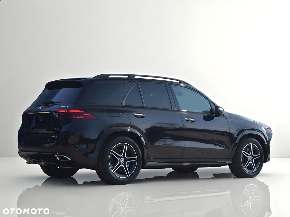 Mercedes-Benz GLE 300 d mHEV 4-Matic AMG Line - 4