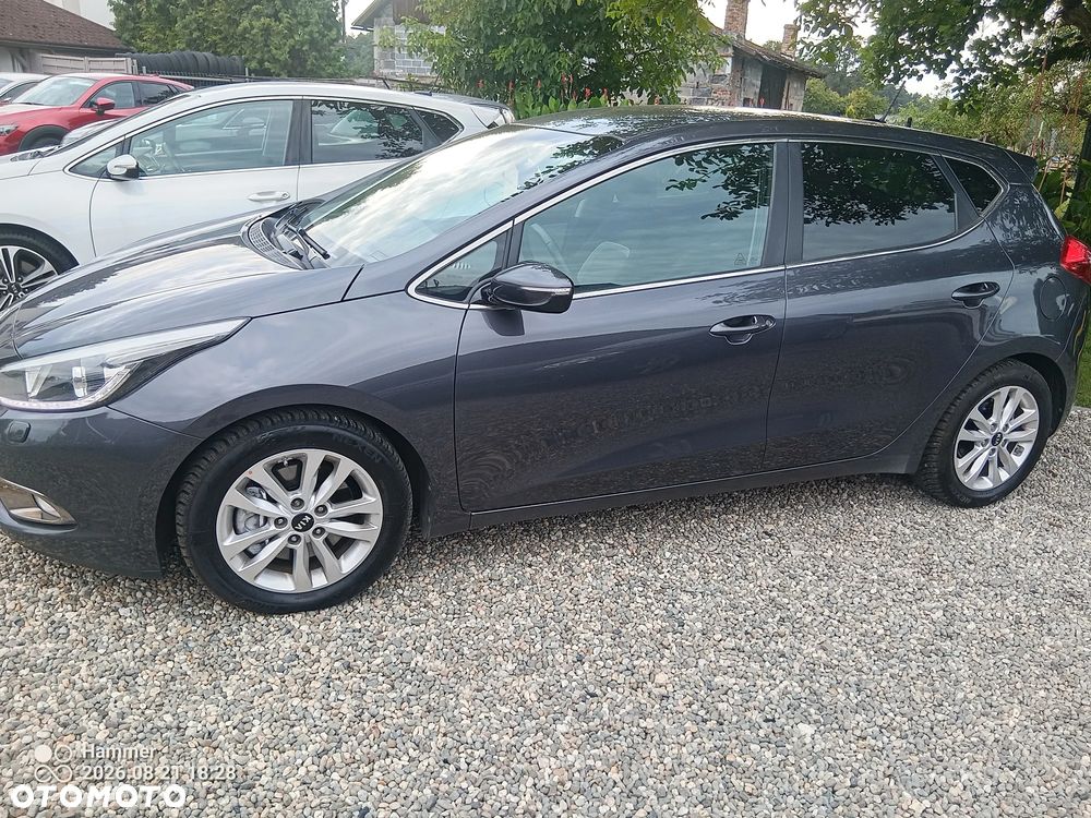 Kia Ceed 1.6 CRDi 128 Spirit - 9