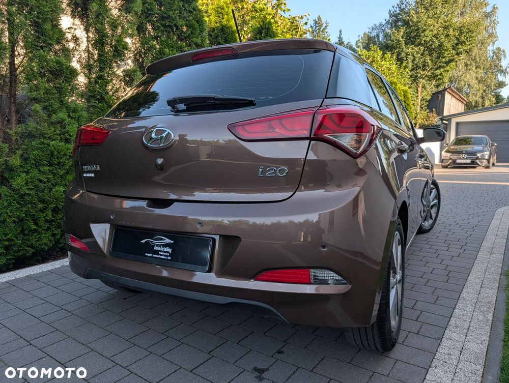 Hyundai i20 - 22