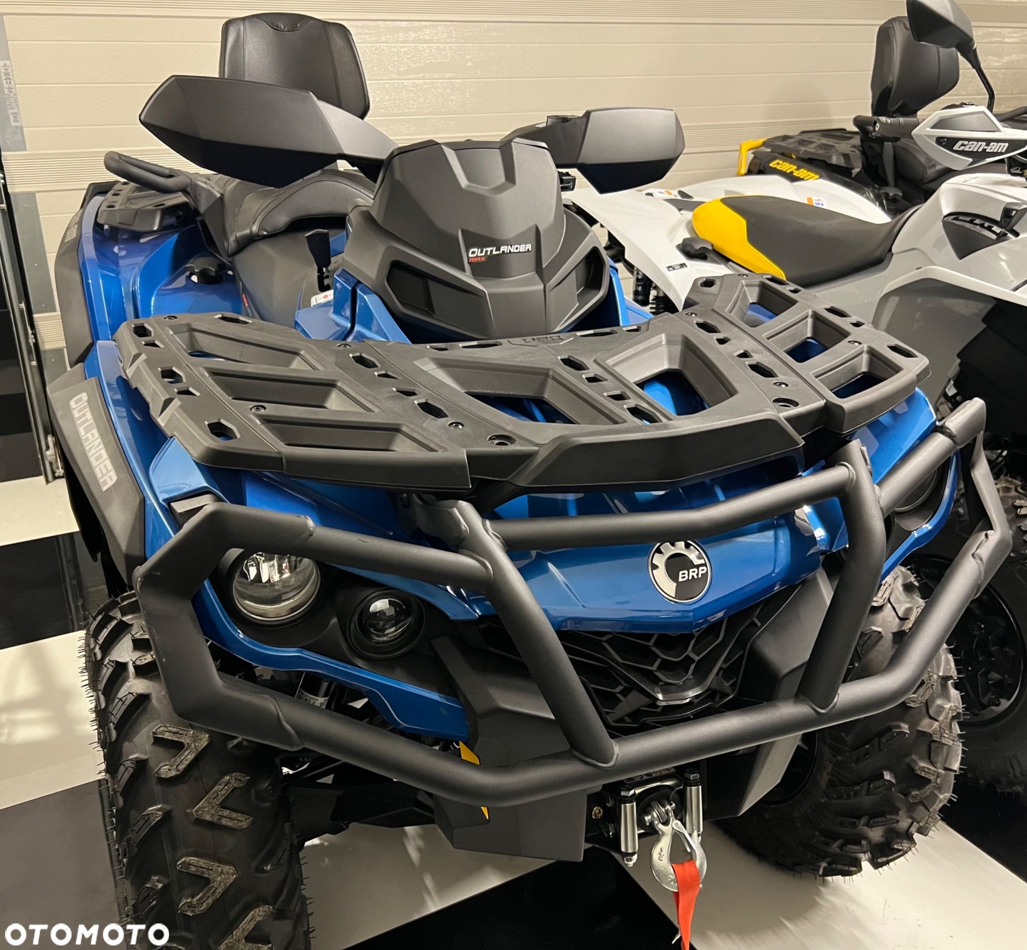 Can-Am Outlander Max - 1