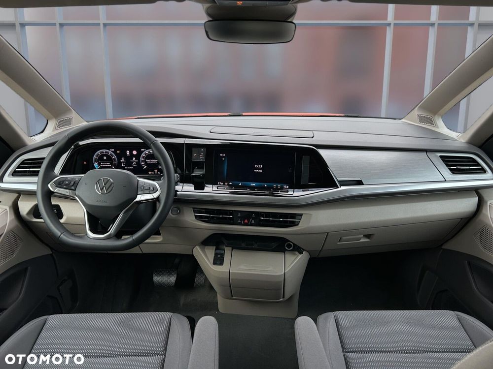 Volkswagen Multivan - 12