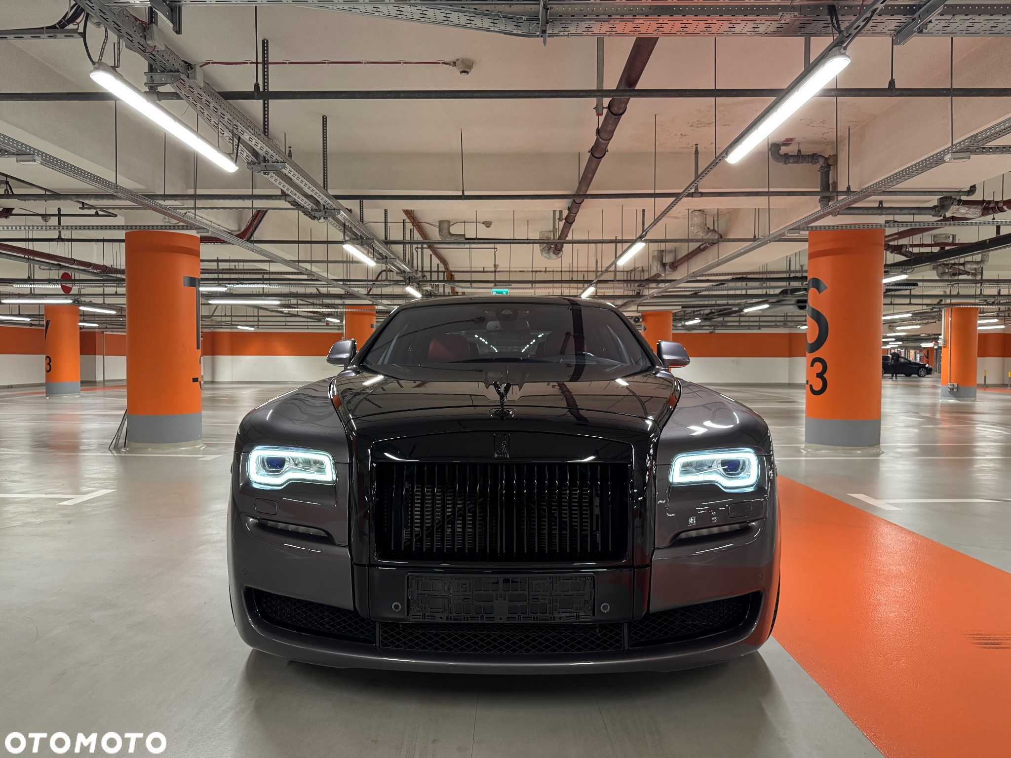 Rolls-Royce Ghost - 3