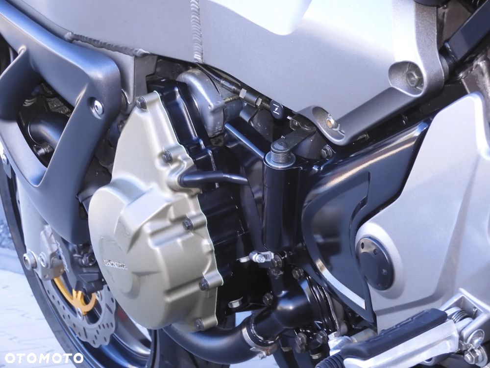 Honda X11 - 33