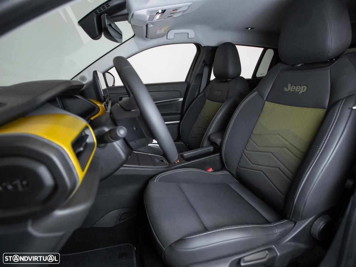 Jeep Avenger 54 kWh Summit - 8