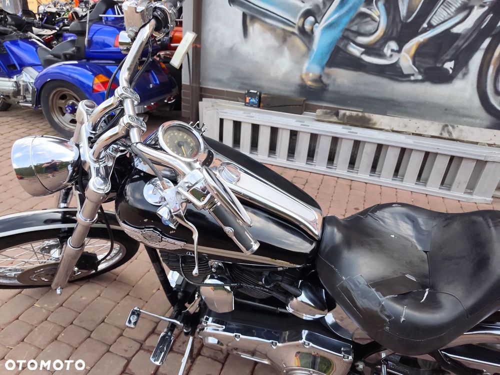 Harley-Davidson Softail Deluxe - 33