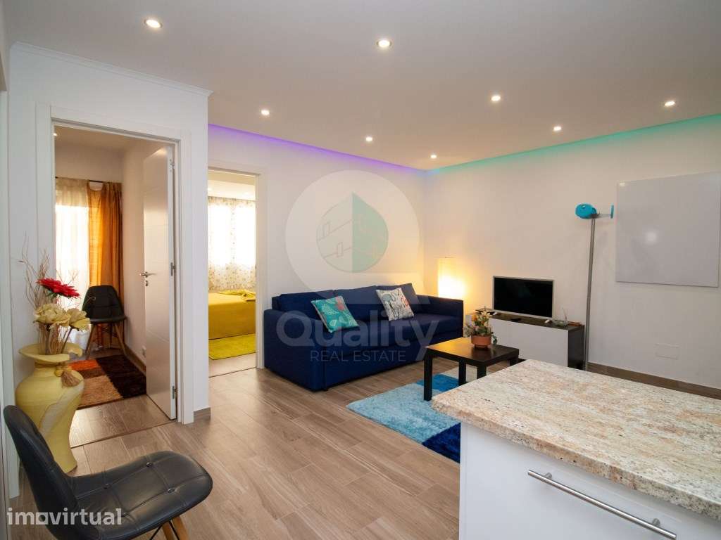 Apartamento T2 Remodelado no Coração da Costa da Caparica A 7 Minut... - Grande imagem: 5/27