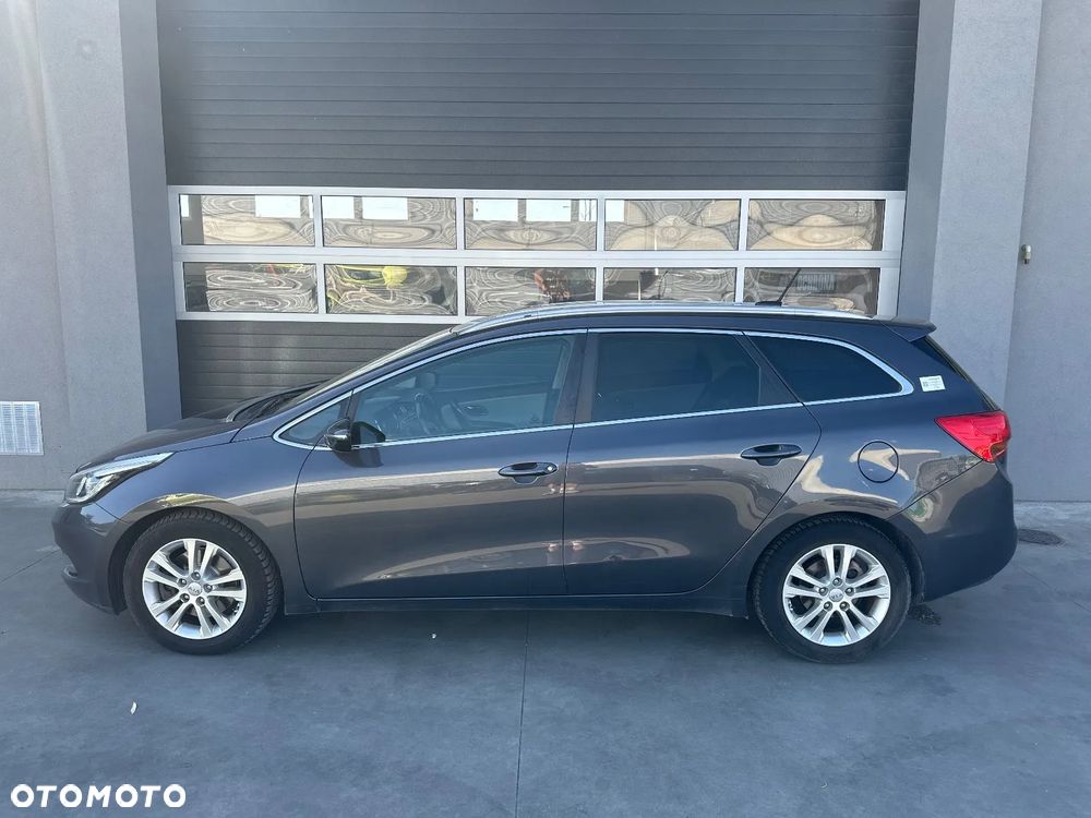 Kia Ceed - 7