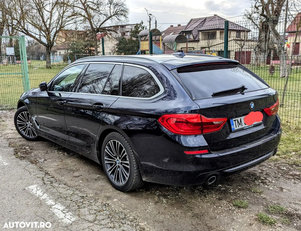 BMW Seria 5 520d Aut. Sport Line - 4