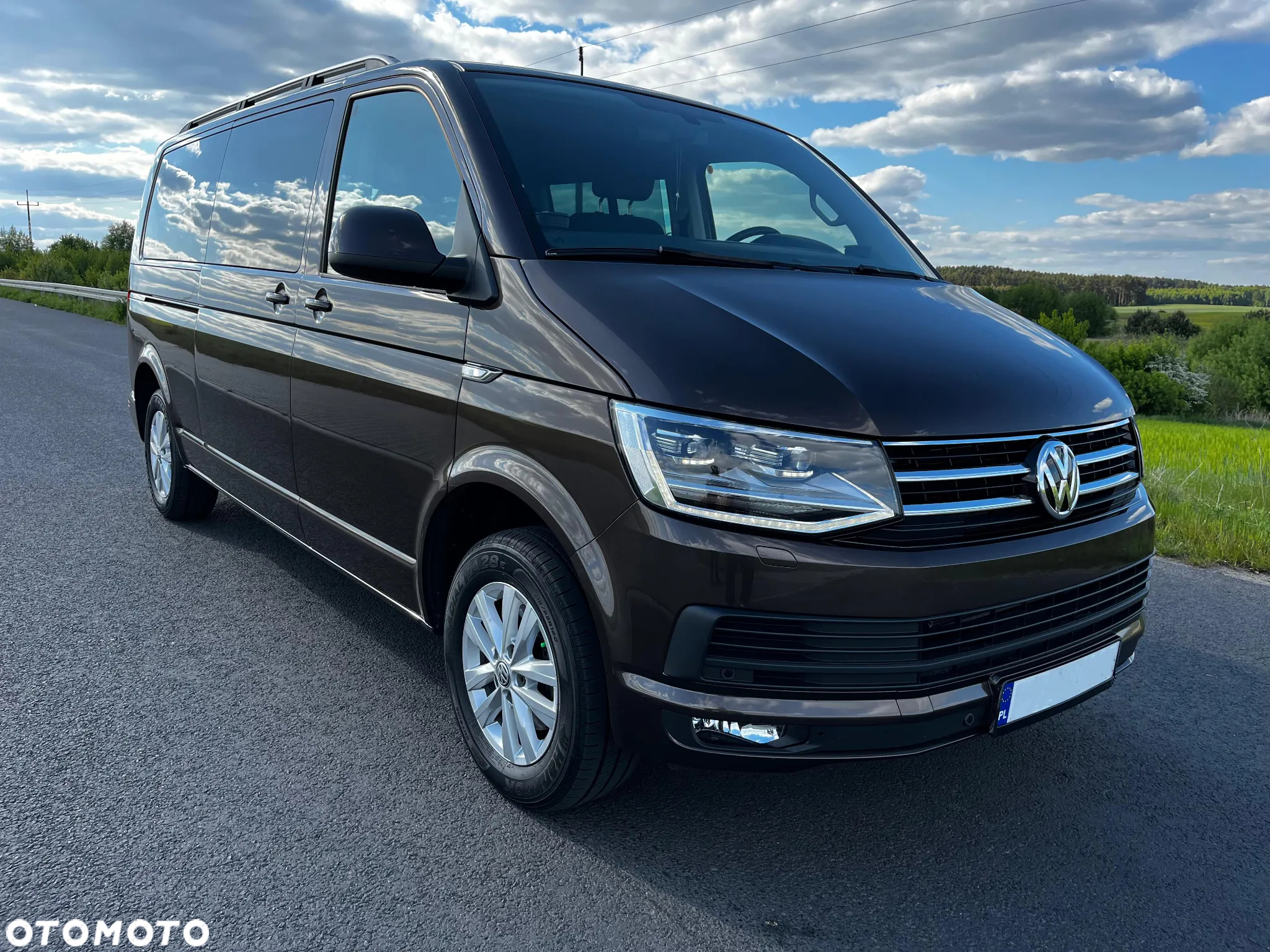Volkswagen Caravelle 2.0 TDI L2 Comfortline - 22