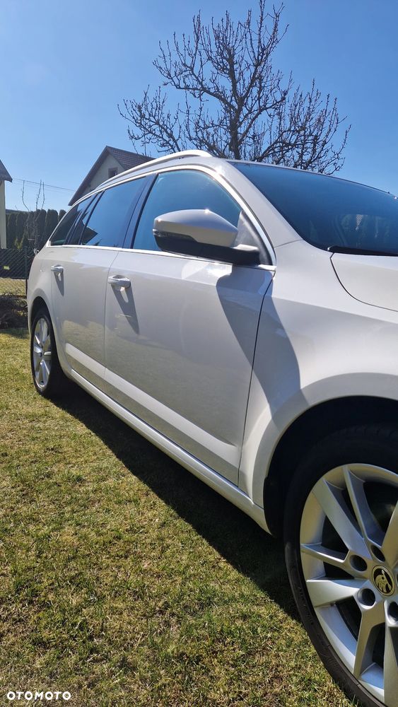 Skoda Octavia 2.0 TDI Style - 19