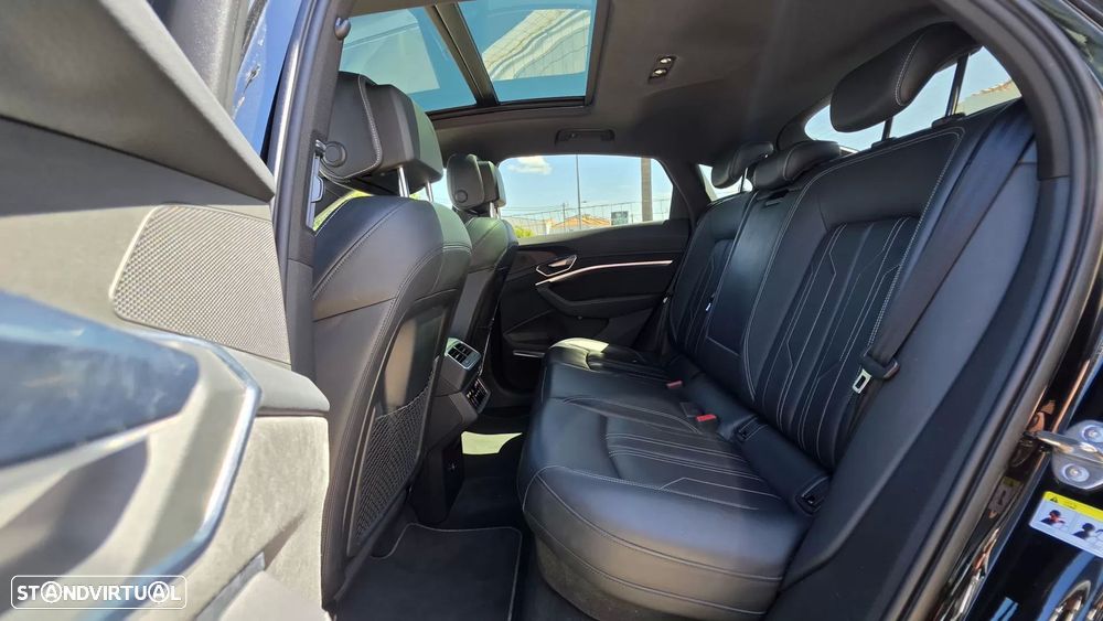 Audi e-tron Sportback 55 quattro S line - 19