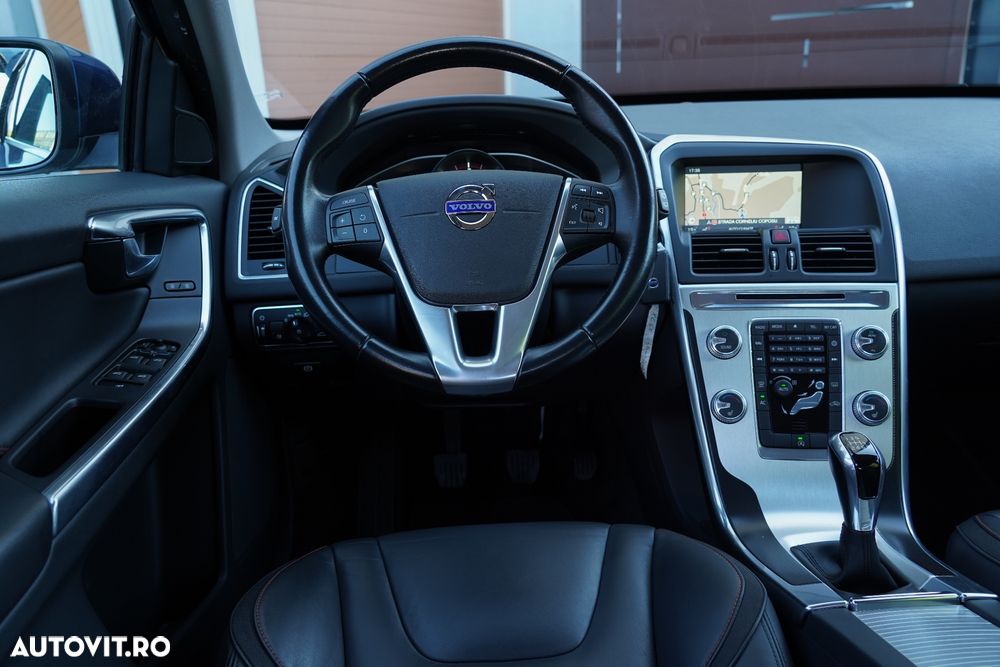 Volvo XC 60 D4 Ocean Race - 24
