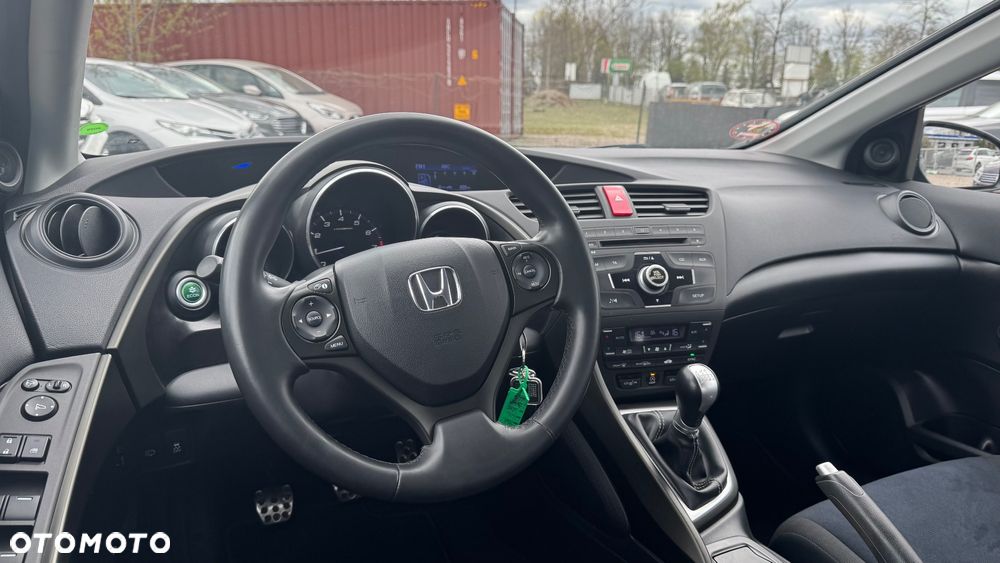 Honda Civic 1.8 Comfort - 31