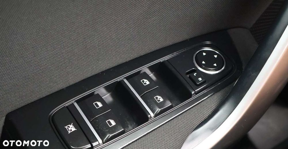 Kia XCeed - 27