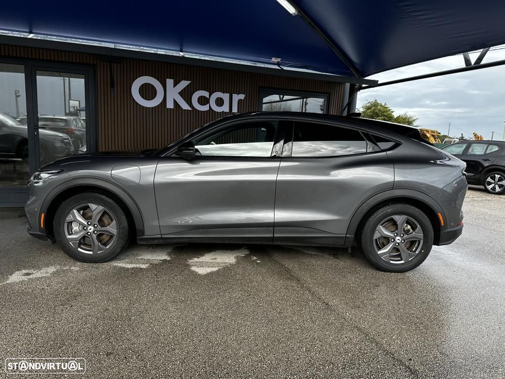 Ford Mustang Mach-E Standard - 16