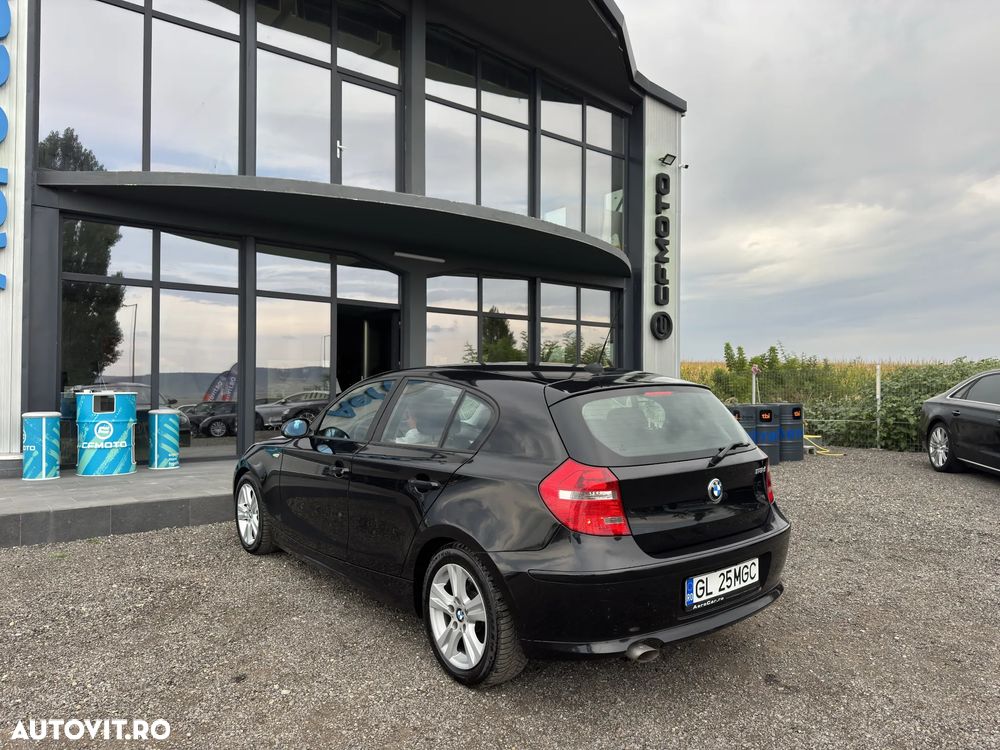 BMW Seria 1 118d - 8