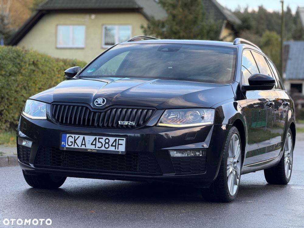 Skoda Octavia 2.0 TDI DSG RS - 2