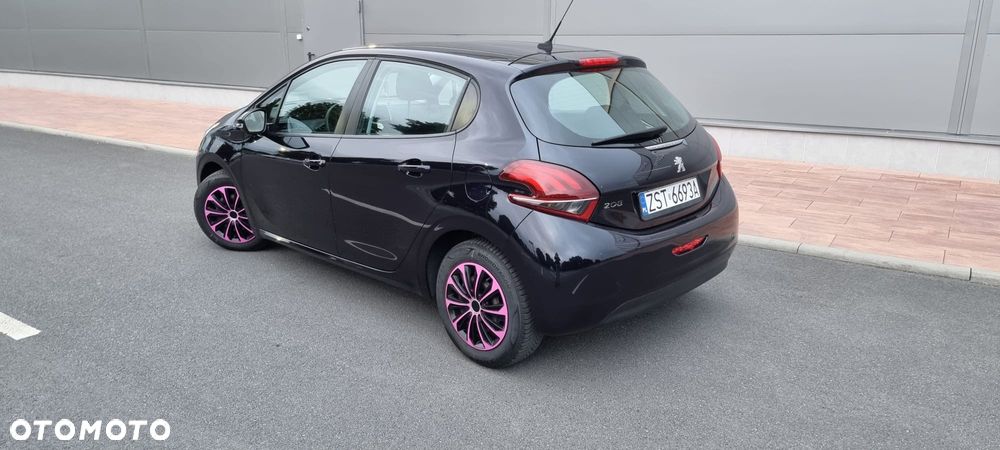 Peugeot 208 1.6 BlueHDi Active S&S - 4