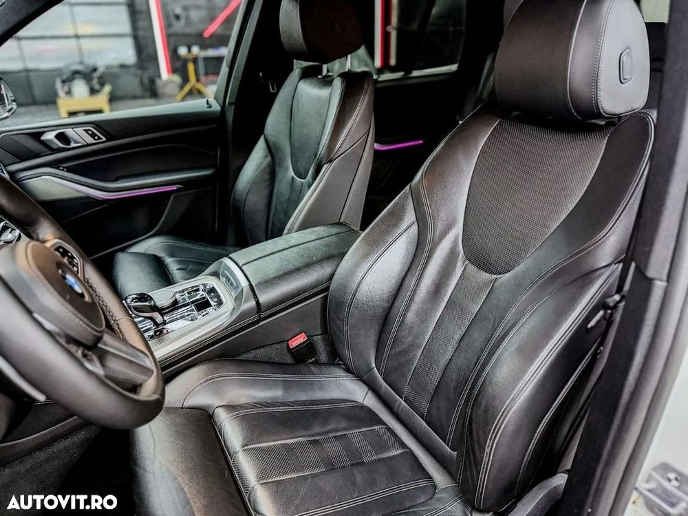 BMW X5 xDrive40i - 8