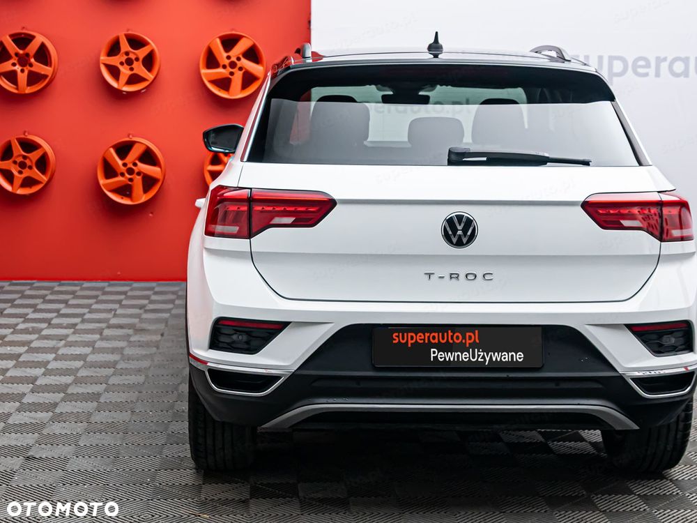 Volkswagen T-Roc - 23