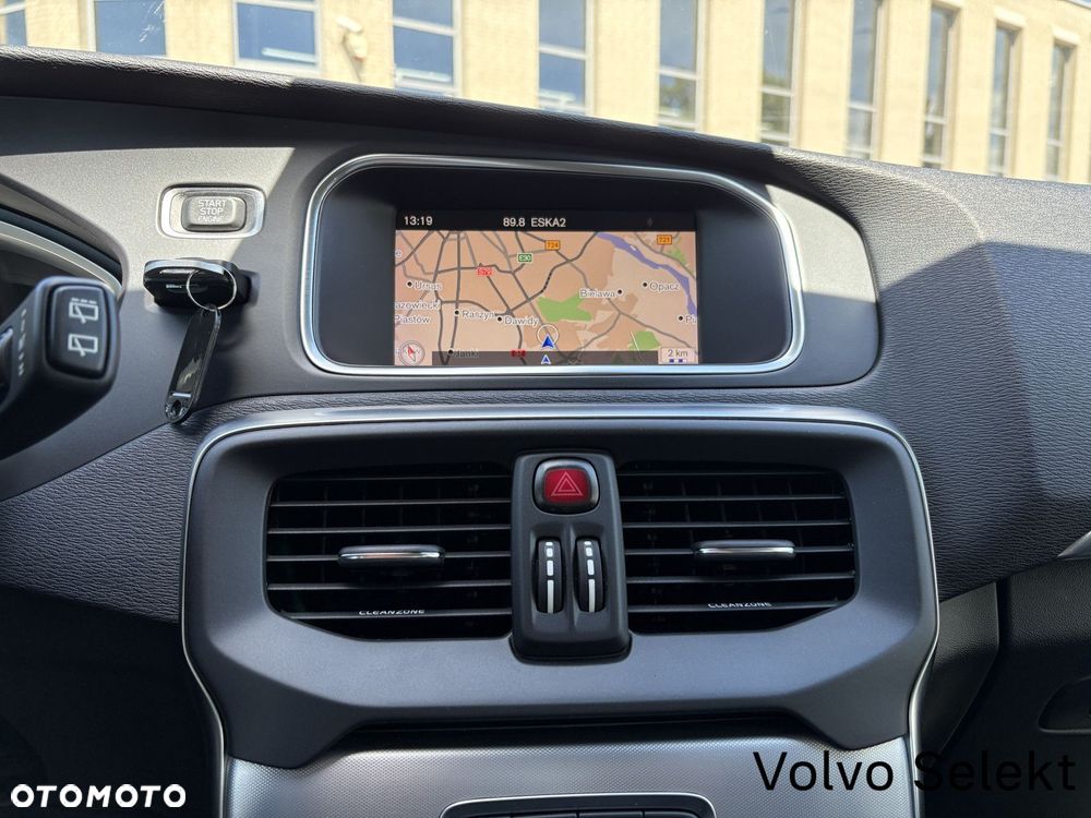 Volvo V40 - 12