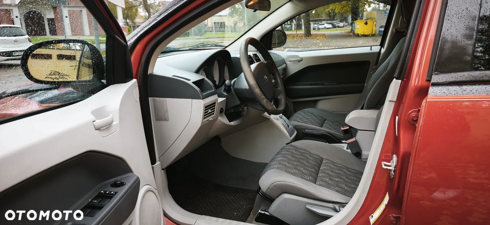 Dodge Caliber 2.0 SXT - 16
