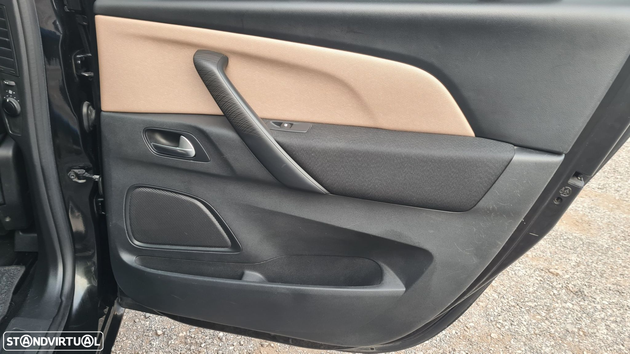 Citroën C4 Grand Picasso 1.6 BlueHDi Exclusive - 43