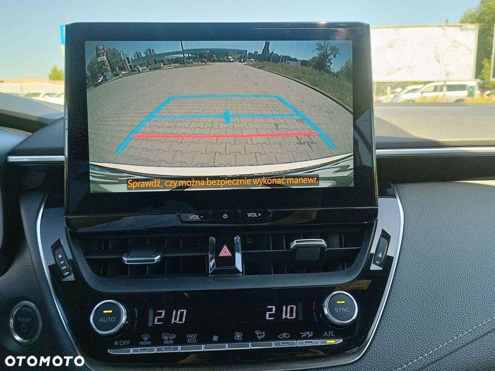 Toyota Corolla 1.8 Hybrid Comfort - 24