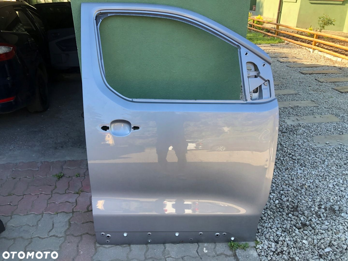 DRZWI PRZÓD PRAWE VIVARO C ZAFIRA D LIFE 19- - 2