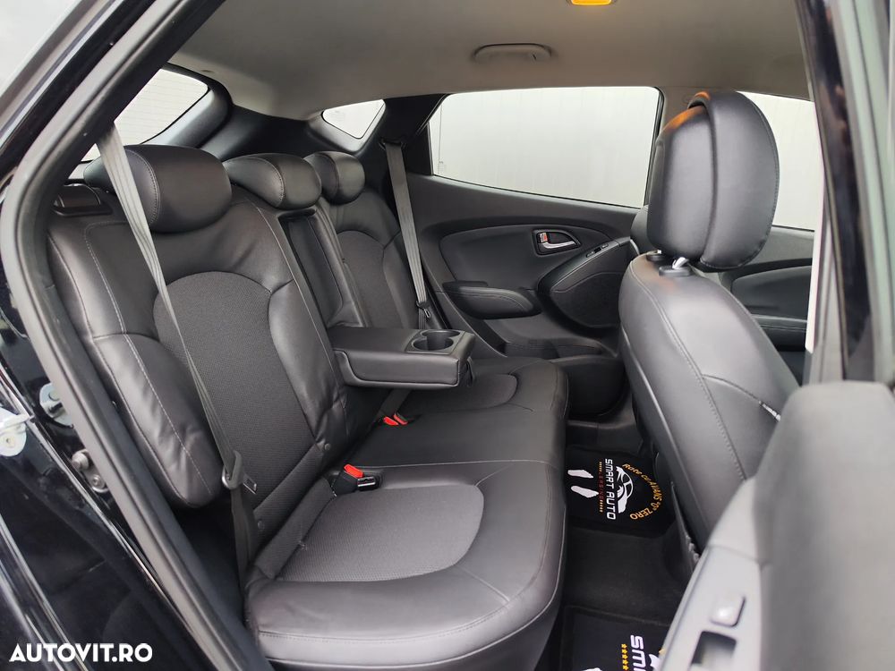 Hyundai ix35 2.0 CRDI 4WD 5 Star Edition - 11