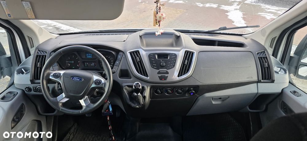 Ford Transit - 10