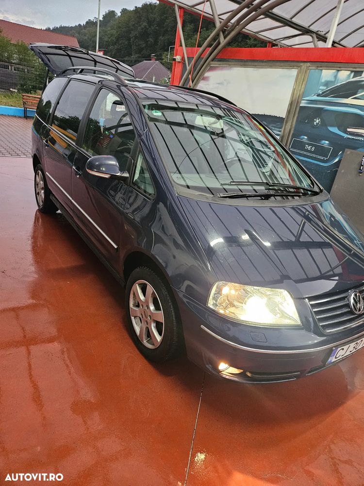 Volkswagen Sharan 1.9 TDI 4Motion Highline - 2