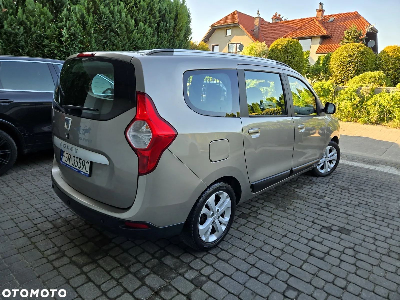 Dacia Lodgy 1.6 MPI 85 Laureate - 5