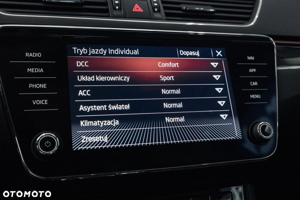 Skoda Superb 1.4 TSI Plug-In Hybrid L&K DSG - 22