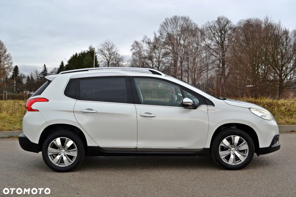 Peugeot 2008 - 6