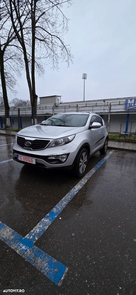 Kia Sportage 2,0 CRDI AWD Dream-Team Edition - 5