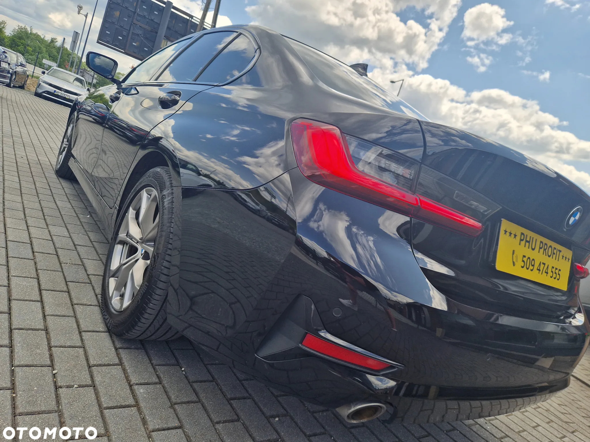 BMW Seria 3 318i Sport Line sport - 11