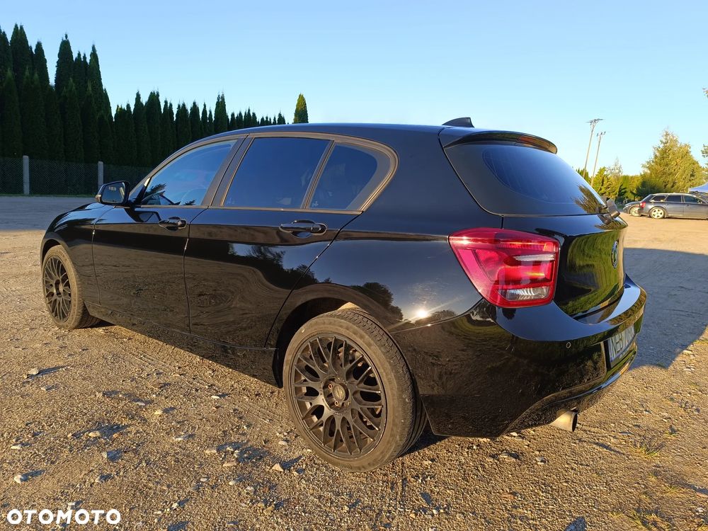 BMW Seria 1 116i - 4