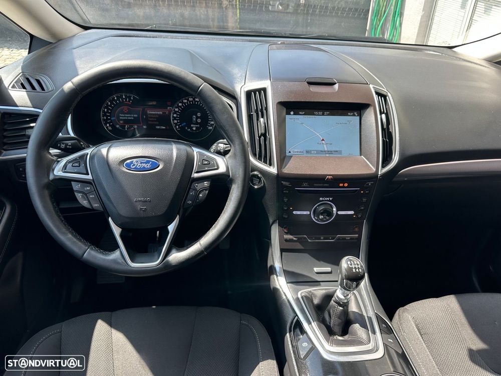 Ford S-Max 2.0 TDCi Titanium - 24