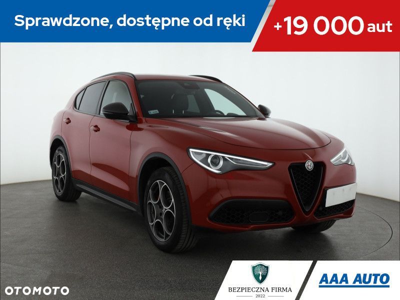 Alfa Romeo Stelvio - 1