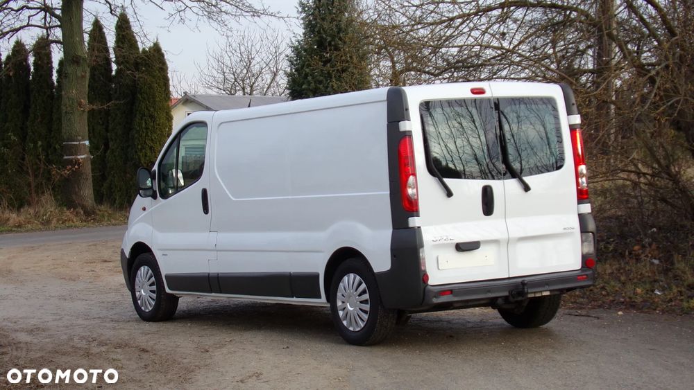 Opel VIVARO 2.0 115KM * LONG * KLIMA * ZADBANY ! POLECAM ! - 13