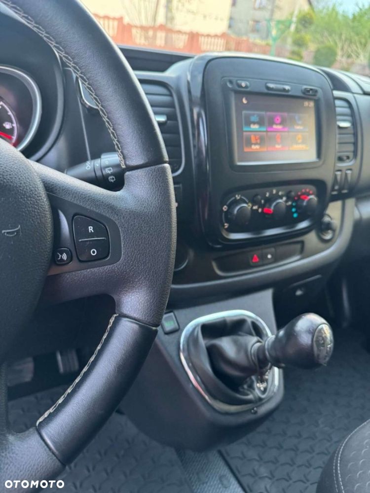 Opel Vivaro - 33