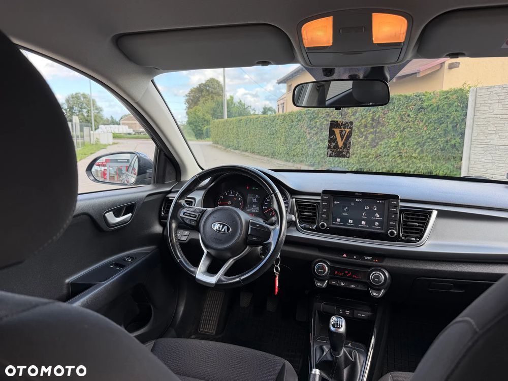 Kia Rio 1.4 L - 13