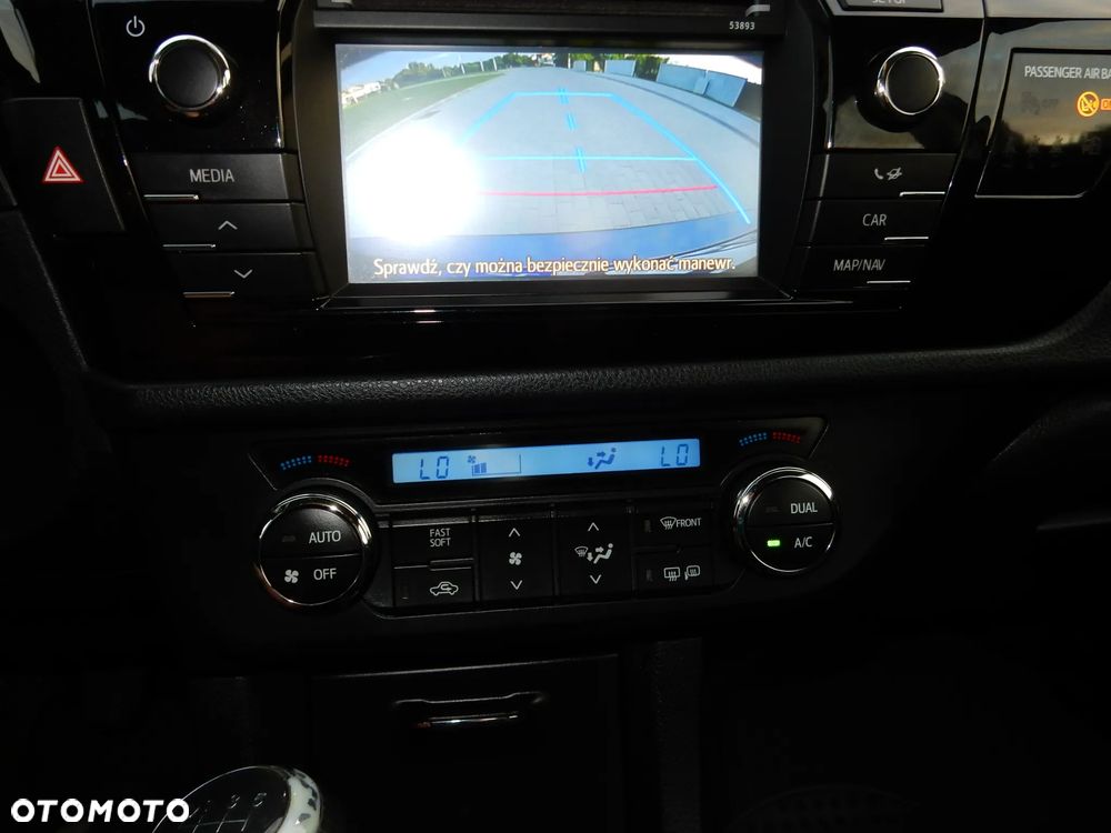 Toyota Corolla 1.4 D-4D Comfort - 9